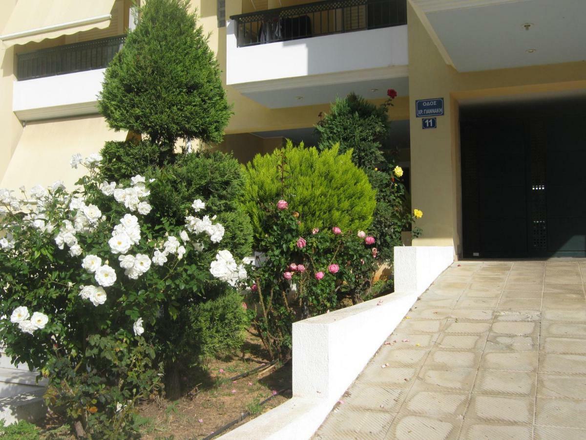 Vasi Apartment Markopoulo Mesogaias Bagian luar foto
